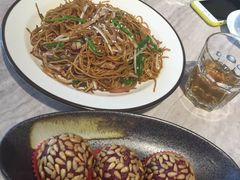 -皇后餐厅-煲仔·小菜·打边炉(古北店)