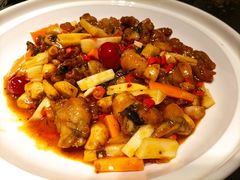 紫苏香辣牛蛙-凤凰湘语(浦东旗舰店)
