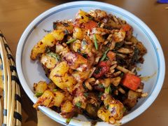 -包整·丝娃娃(一览甲秀楼风景店)