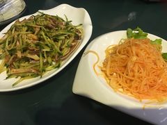 -李连贵酒家熏肉大饼(昆明街店)