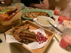 -弄堂里(西溪龙湖天街店)