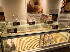 面包甜点陈列柜-爸爸糖吐司面包(重庆解放碑英利大融城店)