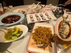 -金美华轩(东方路齐鲁店)