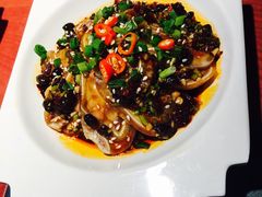 -多嘴超级肉蟹煲(杉杉国潮主题店)
