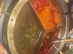 -廖掌柜·重庆鲜货火锅(上海首店)