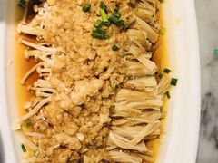 蒜蓉金针菇-小菜园新徽菜(常州武进吾悦店)