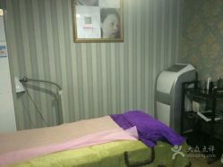 -荟草堂专业祛痘连锁机构