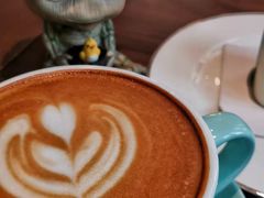 -Fridi Patisserie Cafe