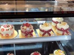 -花花卷卷·鲜食蛋糕(静安久光百货店)