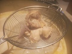 -尚尚仙·酸汤猪手·猪肚鸡火锅(华联万柳购物中心店)