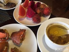 -荣誉国际酒店-云顶旋转餐厅