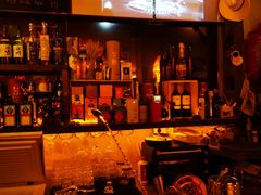 -城墙外BAR