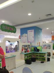 -孩子王童乐园(唐山万达广场店)