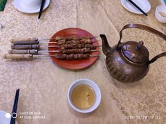 -维吾尔餐厅(宜山路店)