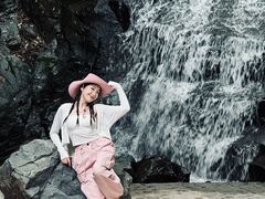 -藏龙百瀑风景区