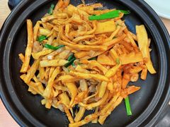 -吕氏疙瘩汤·海鲜新鲁菜(凯德mall新都心店)