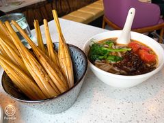 油鸡枞米线-半山腰·云南菜(侨福芳草地店)