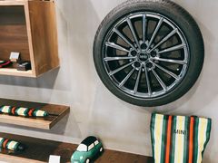 -上海普陀宝诚MINI4S店(红柳路店)
