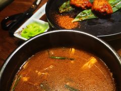 -明洞阿姨·韩式酱蟹烤肉·创意料理(三元桥店)