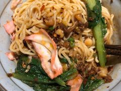 -呼啦面馆·头牌豌杂面(爱琴海店)