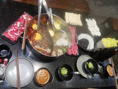 -德记牛肉社潮汕鲜切牛肉火锅(中心路店)