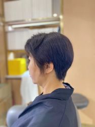 -一東造型烫发染发
