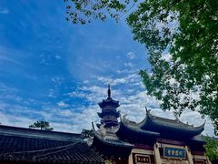 -龙华寺