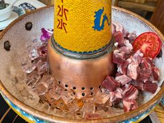 -毛辣果·贵州红酸汤牛肉火锅(西单店)