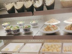 -新艺自助美食城(中山路店)