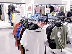 店内环境-ZARA(圆方店)