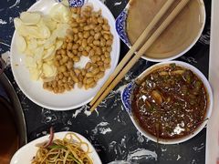 -楼外楼大刀肉传统火锅居(繁荣路店)