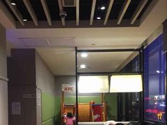 -肯德基(西影路店)