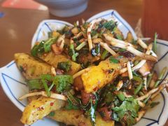 -包整·丝娃娃(一览甲秀楼风景店)