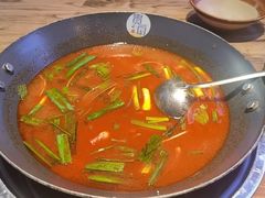 -贵厨酸汤牛肉(汇金星力城店)