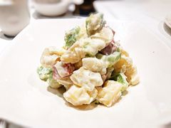 -HOMES上海本帮菜(襄阳公园店)