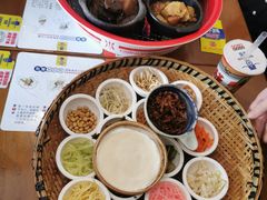 -包整·丝娃娃(一览甲秀楼风景店)