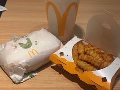 -麦当劳(欧亚大观商都店)