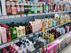 -综合保税区进口商品直销中心(新百店)