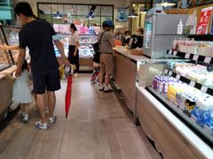 -巴黎贝甜(大宁国际商业广场店)