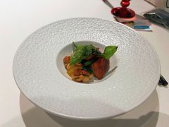 罗勒腰果炒牛肉粒-三号黄浦会Canton Table