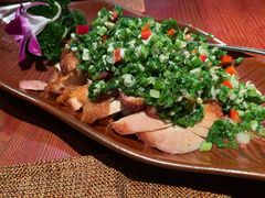 大理风味葱椒鸡-花马天堂云南餐厅 Lost Heaven(外滩店)