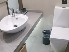 -麗枫酒店(深圳机场福永地铁站店)