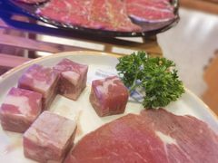 -拾勝牛·江景安格斯烧肉放题(江湾阳光天地店)