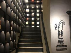 -阅西安新华书店(翠华南路店)