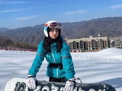 -鳌山滑雪度假区