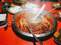 -谭鸭血老火锅(万象九宜城店)