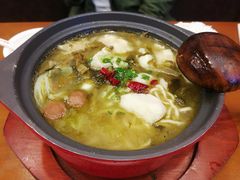 -周鱼小馆石锅酸菜鱼(活力汇店)