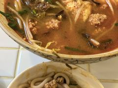 -粉八·云南米线·建水烧烤(常熟路店)