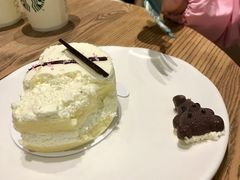 -星巴克臻选(湖滨道店)