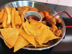 -百好乐宠物友好餐厅(朝外大街店)